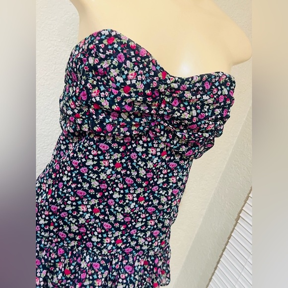 Express floral strapless summer , sun dress size med great conditions - Picture 4 of 9